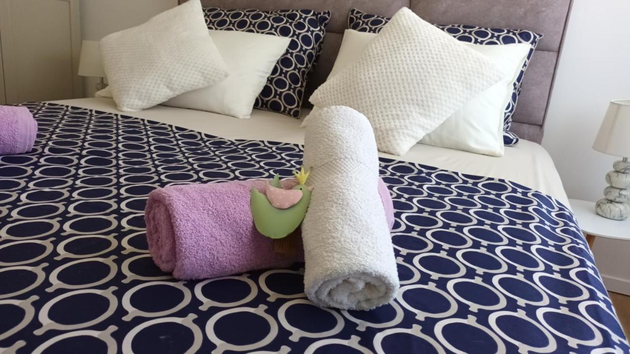 Leona Apartment-Perfect For Four สปลิท ภายนอก รูปภาพ